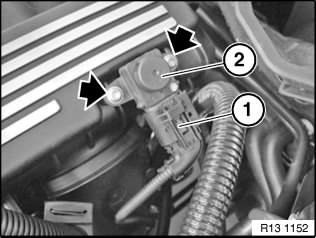 BMW 328i  Differential Pressure Sensor Location